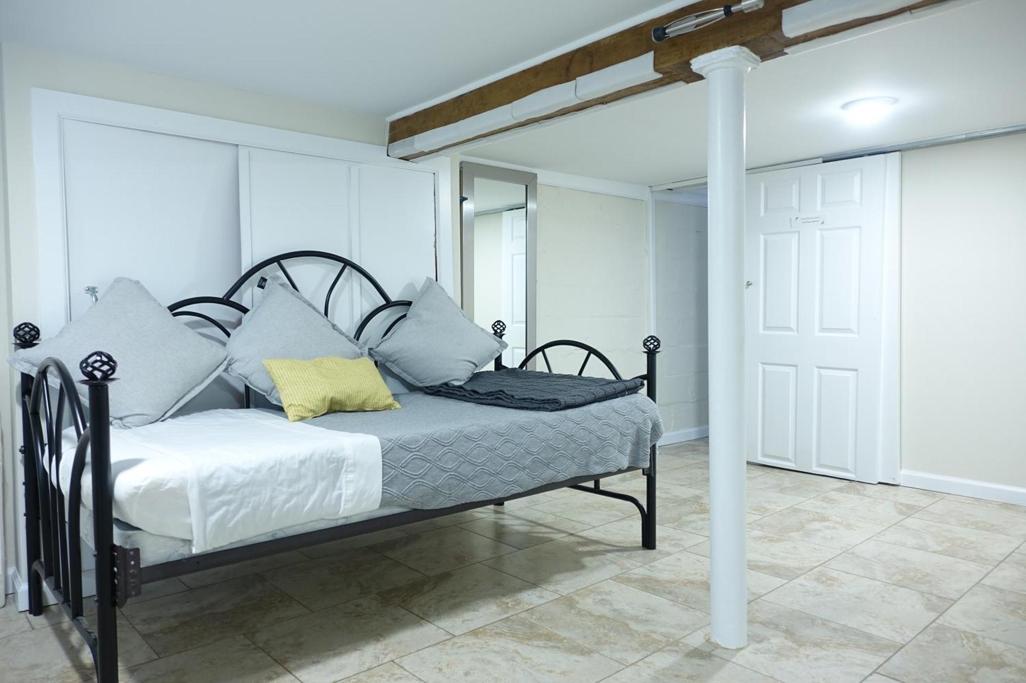 Hillside Best Ewr Airport Studio-Hot Tub-Free Parking מראה חיצוני תמונה