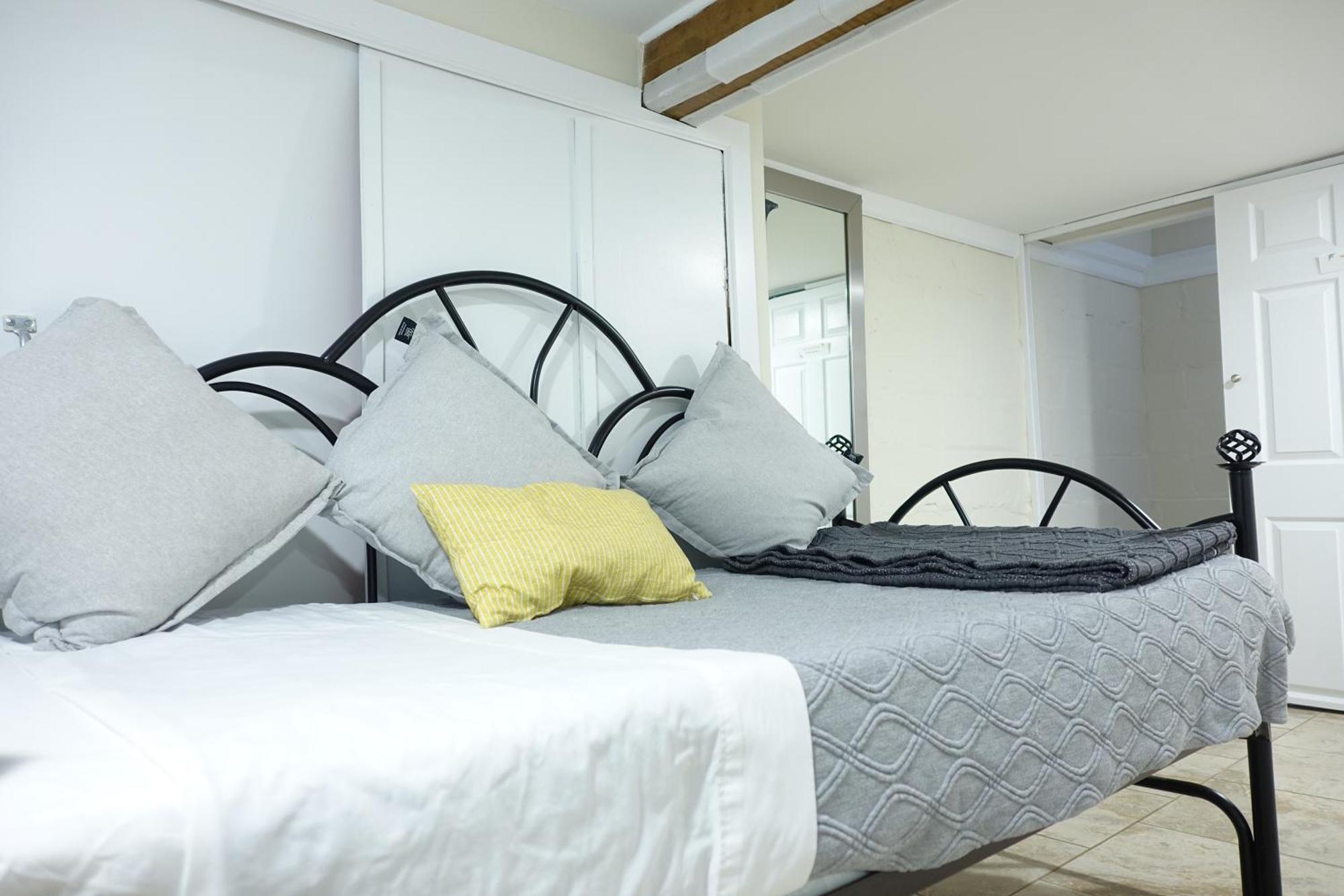 Hillside Best Ewr Airport Studio-Hot Tub-Free Parking מראה חיצוני תמונה